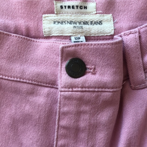 Jones New York Pink Jeans (petite) - Picture 2 of 3